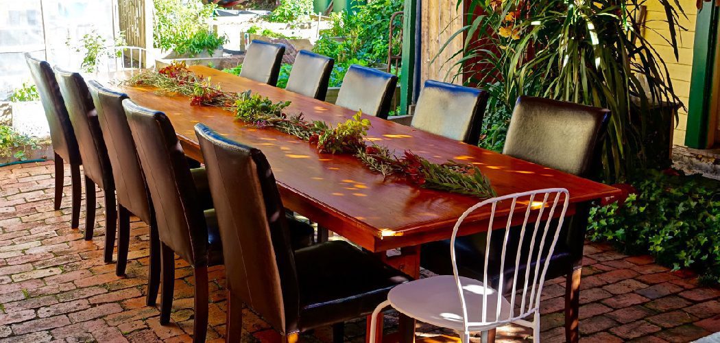 How to Decorate Patio Table