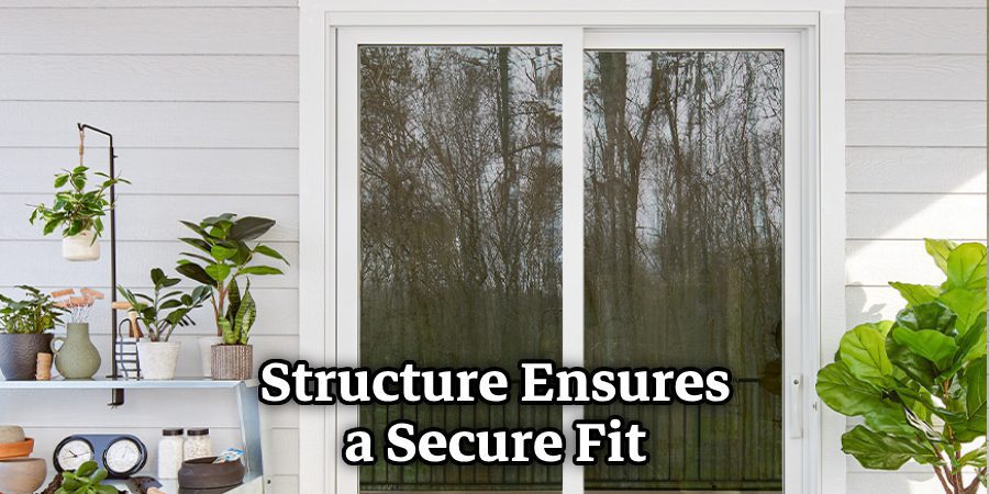 Structure Ensures a Secure Fit