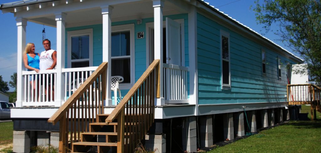 How to Build a Porch for a Mobile Home