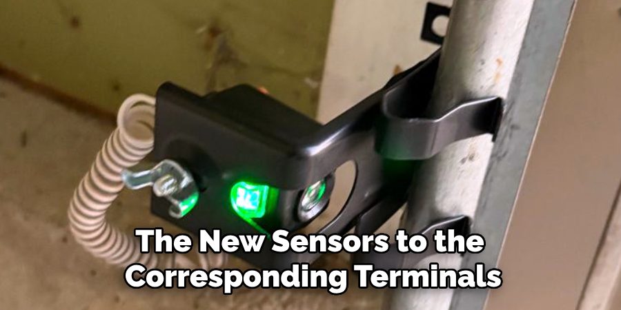 The New Sensors to the 
Corresponding Terminals