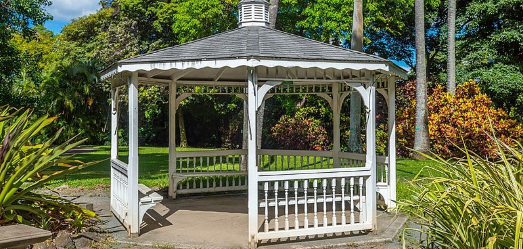 How to Insulate a Gazebo